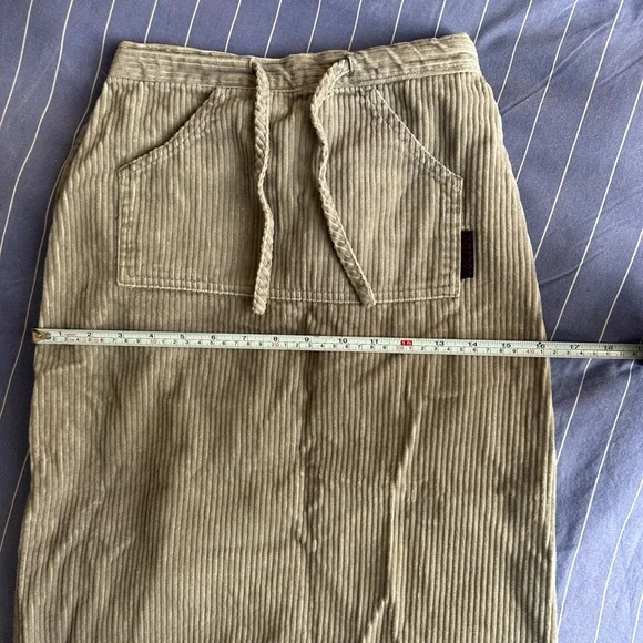 vintage corduroy midi skirt - Picture 9 of 10
